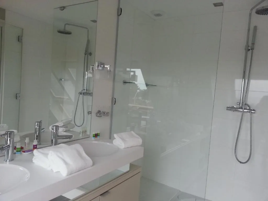 Le Churchill Hotel & Spa كارناك 4*,